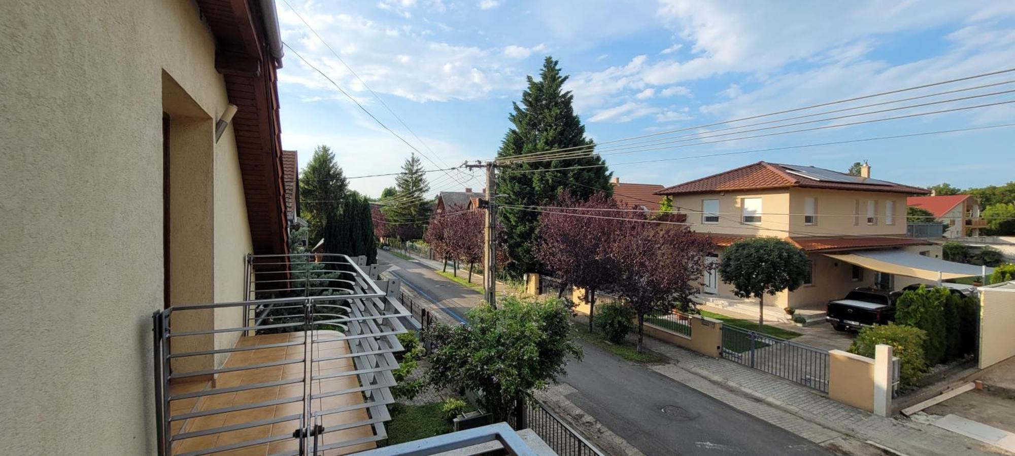 Frank Apartmanhaz Апартаменти *