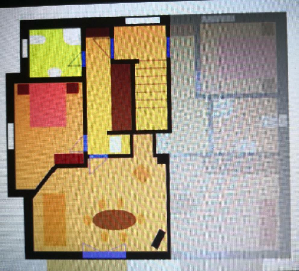 Апартаменти Frank Apartmanhaz *